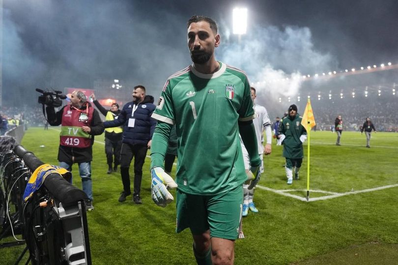 Tangis Gianluigi Donnarumma Usai Italia Gagal ke Piala Dunia, Ajak Bangkit dari Keterpurukan