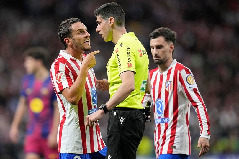 Standard Ganda Wasit La Liga? Atletico Madrid Adukan Kasus Gerard Martin ke Komite Wasit