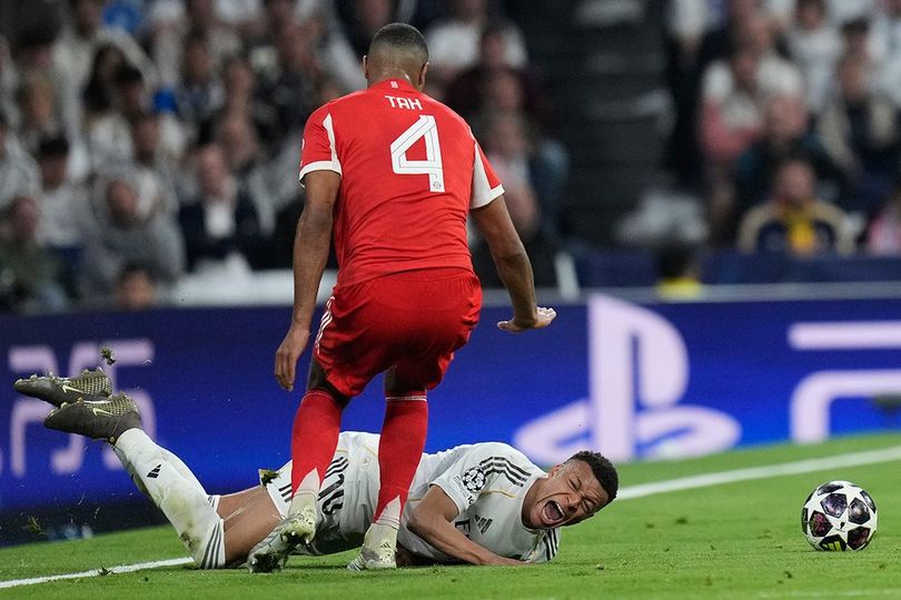 Tekel Keras Jonathan Tah kepada Kylian Mbappe, Harusnya Dihukum Kartu Merah? Tekel Keras Jonathan Tah kepada Kylian Mbappe, Harusnya Dihukum Kartu Merah?