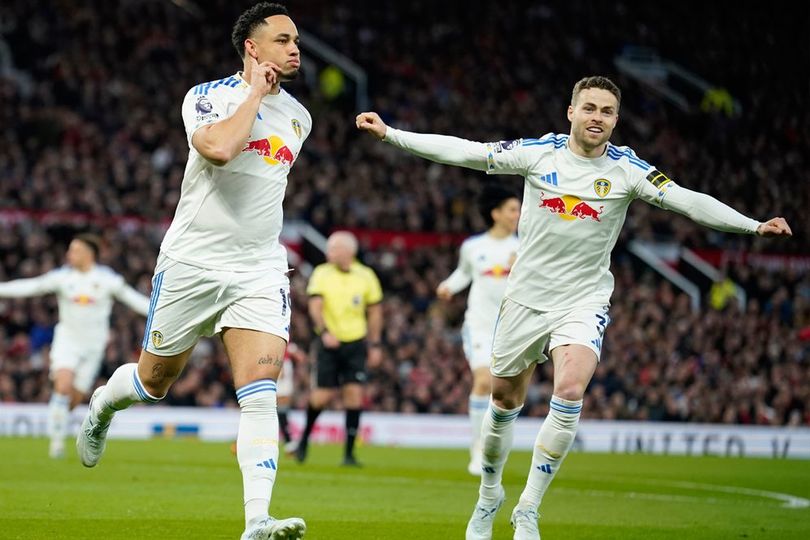 Hasil Man United vs Leeds: 10 Pemain Setan Merah Tumbang di Tangan Rival Lama!