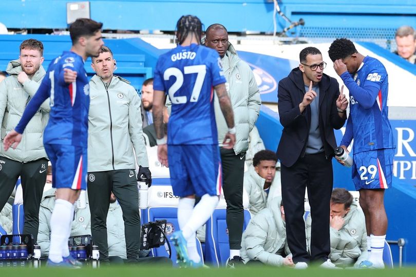 Rapor Pemain Chelsea Ketika Dibantai Man City: Palmer Melempem, Caicedo dan Santos Blunder Rapor Pemain Chelsea Ketika Dibantai Man City: Palmer Melempem, Caicedo dan Santos Blunder