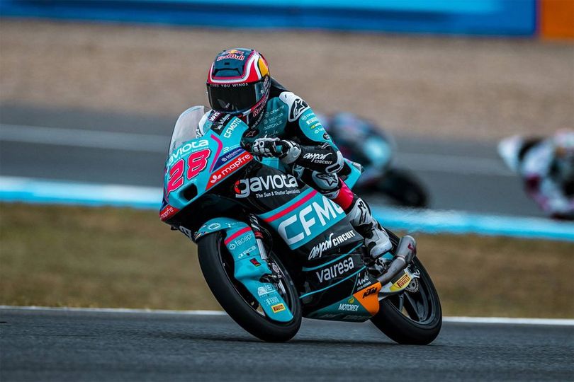 Hasil Kualifikasi Moto3 Spanyol 2026: Maximo Quiles Sabet Pole, Veda Ega Pratama Kecelakaan