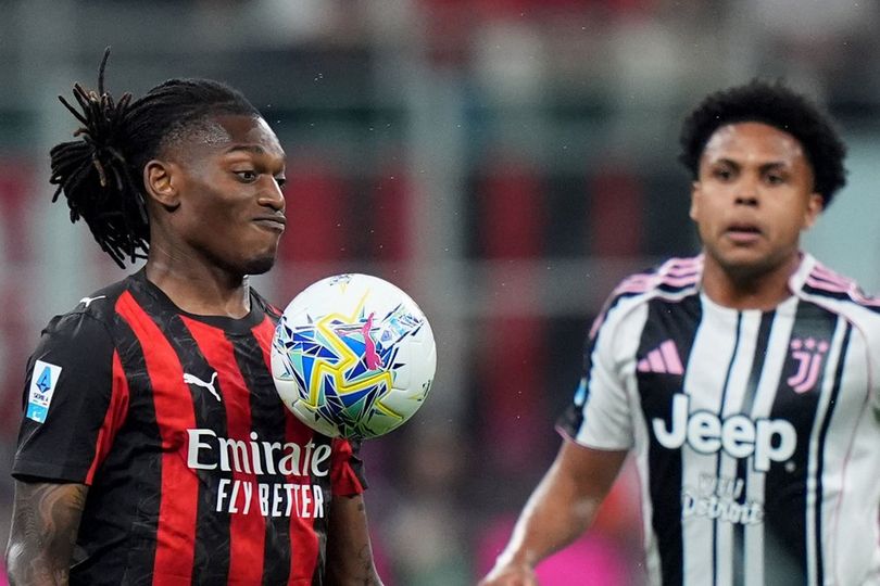 Drama di San Siro: Rafael Leao Disoraki Lagi Meski Milan Tahan Juventus