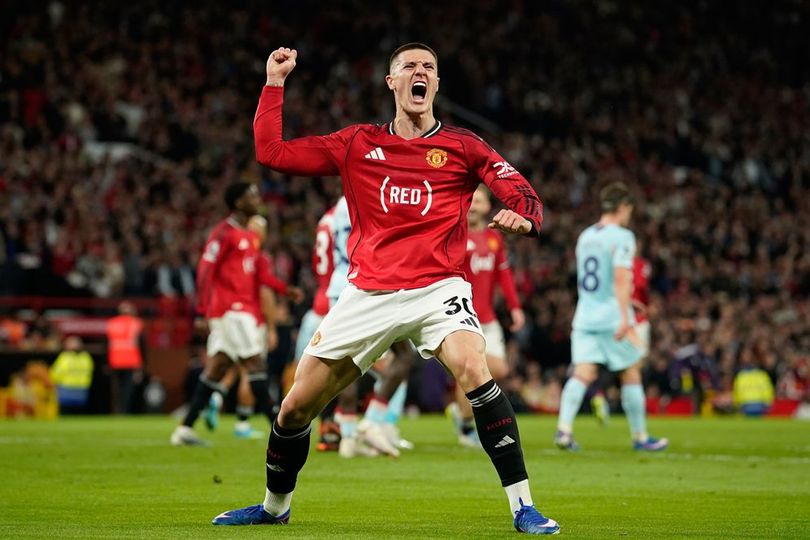 Klasemen Liga Inggris Terbaru: Manchester United Kembali Menjauh dari Liverpool