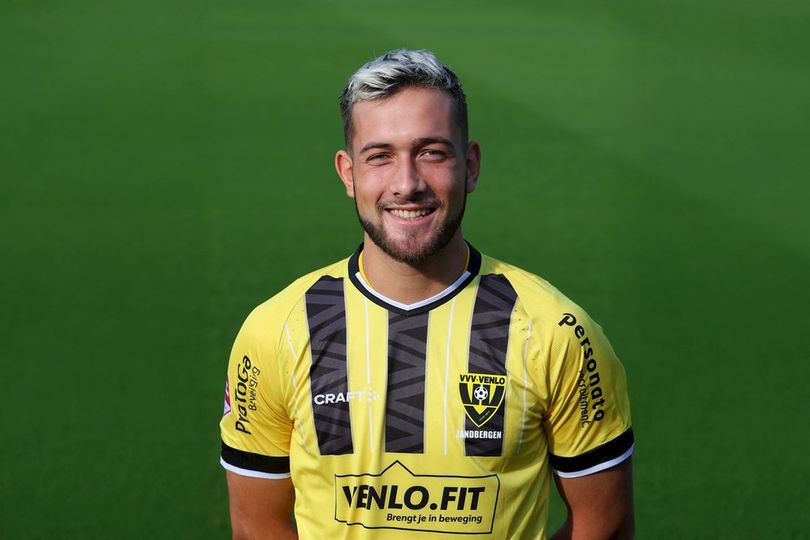 Liga Belanda Sempat Dihantam Paspoortgate, Dean Zandbergen Tetap Mantap Ingin Membela Timnas Indonesia Liga Belanda Sempat Dihantam Paspoortgate, Dean Zandbergen Tetap Mantap Ingin Membela Timnas Indonesia