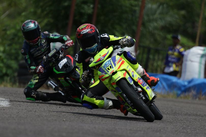 Tradisi Night Race Ramaikan Yamaha Cup Race 2026 Sidrap, Bikin Ribuan Pengunjung Terkesima