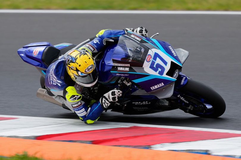 Aldi Satya Mahendra Dapat Pujian dari Yamaha Eropa Usai Hampir Naik Podium di WorldSSP Ceko 2026 Aldi Satya Mahendra Dapat Pujian dari Yamaha Eropa Usai Hampir Naik Podium di WorldSSP Ceko 2026