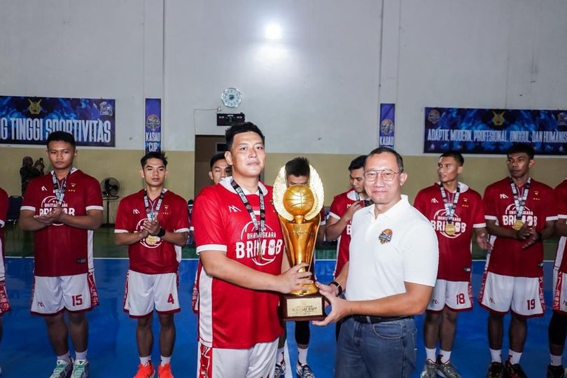 Rayakan HUT Ke-80 TNI AU, Tim Basket Bhayangkara Brimob Sabet Juara 1 KASAU Cup 2026 Rayakan HUT Ke-80 TNI AU, Tim Basket Bhayangkara Brimob Sabet Juara 1 KASAU Cup 2026