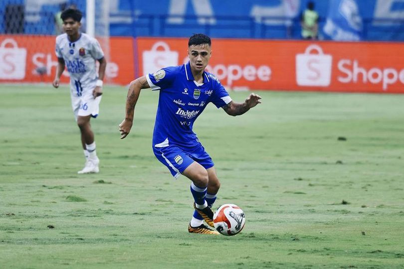 Drama Juara BRI Super League 2025/2026: Persib Tertahan di Bandung, Borneo FC Menggila di Babak Pertama! Drama Juara BRI Super League 2025/2026: Persib Tertahan di Bandung, Borneo FC Menggila di Babak Pertama!