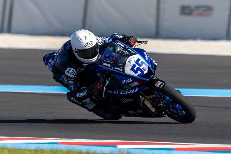 Hasil Race 1 R3 BLU CRU World Cup Aragon 2026: Emanuele Pastore Menang, Kalahkan Leonardo Marques Barbim Hasil Race 1 R3 BLU CRU World Cup Aragon 2026: Emanuele Pastore Menang, Kalahkan Leonardo Marques Barbim