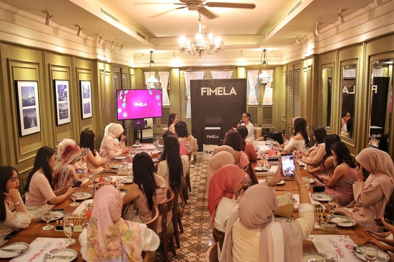 Fimelahood Getting Intimate Hadirkan Ruang Hangat untuk Rayakan Beauty & Self-Confidence Fimelahood Getting Intimate Hadirkan Ruang Hangat untuk Rayakan Beauty & Self-Confidence