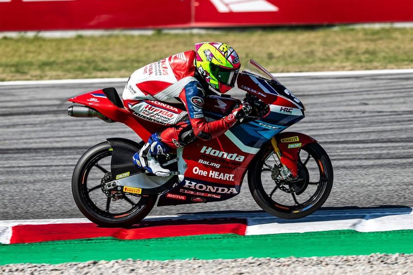 Hasil Race 2 Moto3 Junior Catalunya 2026: Kiandra Ramadhipa Masuk 6 Besar, Giulio Pugliese Menang
