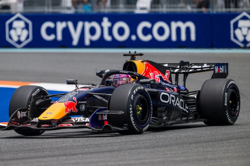 Max Verstappen Sebut Strategi Pit Stop Red Bull Persulit Podium di Formula 1 GP Miami 2026