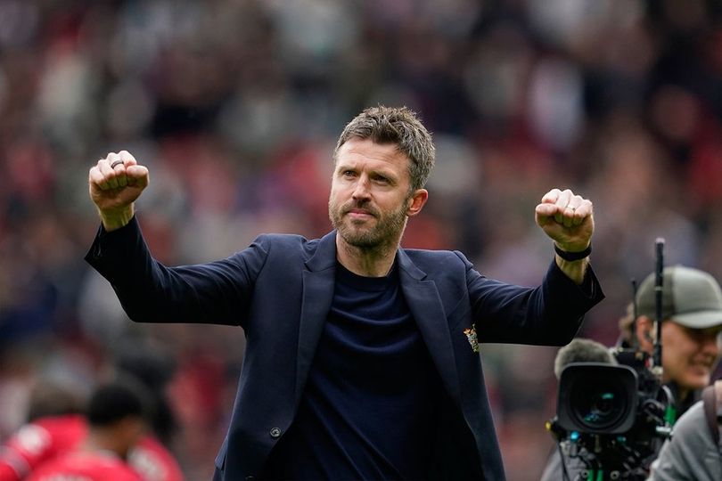 Michael Carrick Buka Suara Soal Blunder Pemain MU Saat Tekuk Liverpool: Itu Bagian dari Sepak Bola!
