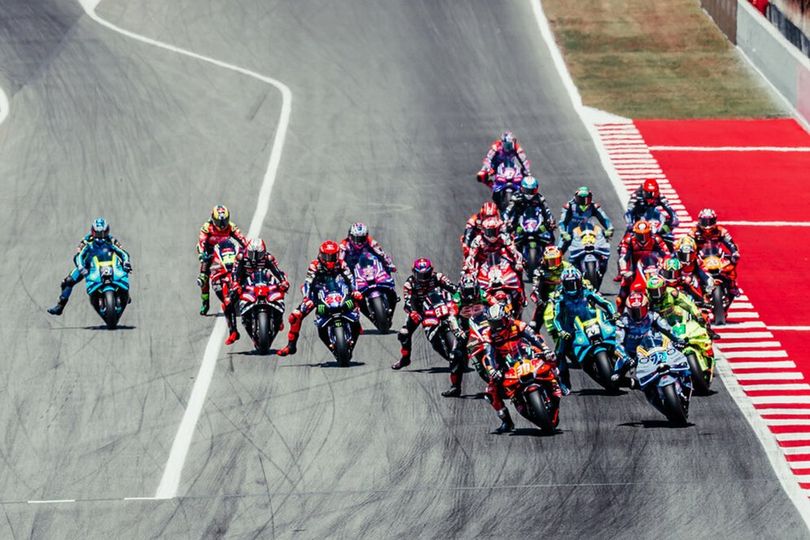 Ingin Hemat, Para Pabrikan MotoGP Usulkan Regulasi '1 Pembalap 1 Motor' Mulai 2027 Ingin Hemat, Para Pabrikan MotoGP Usulkan Regulasi '1 Pembalap 1 Motor' Mulai 2027
