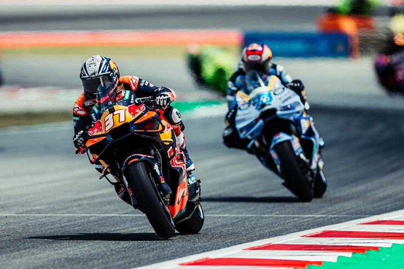 Pedro Acosta Kecam Keputusan Restart MotoGP Catalunya 2026 Usai Kecelakaan Alex Marquez dan Johann Zarco Pedro Acosta Kecam Keputusan Restart MotoGP Catalunya 2026 Usai Kecelakaan Alex Marquez dan Johann Zarco