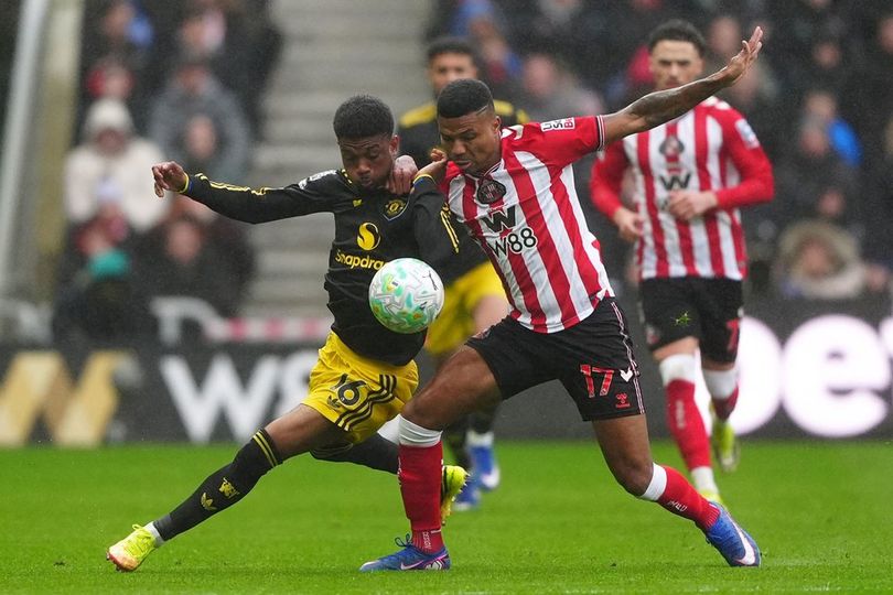 Prediksi Klasemen Akhir Liga Inggris Setelah Laga Sunderland vs MU Berakhir Tanpa Gol