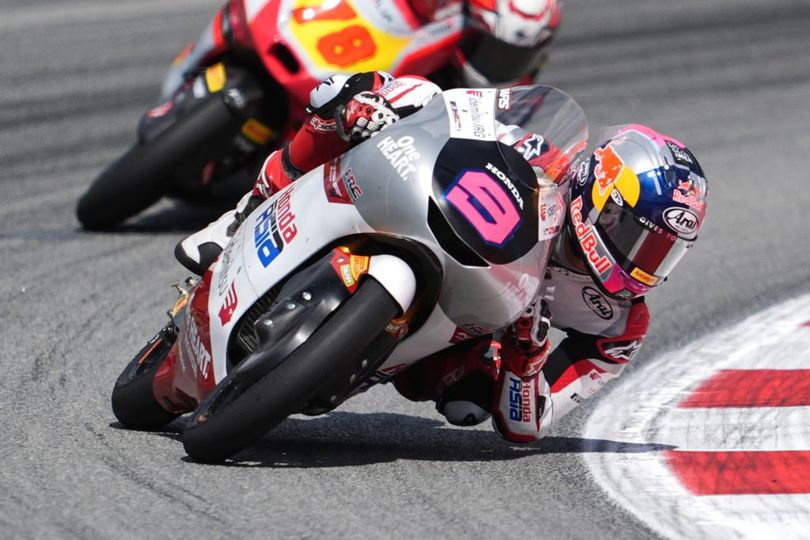 Hasil Latihan Moto3 Italia 2026: Veda Ega Pratama Lolos ke Q2, Scott Odgen Tercepat Hasil Latihan Moto3 Italia 2026: Veda Ega Pratama Lolos ke Q2, Scott Odgen Tercepat
