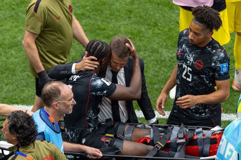 Cedera Horor Ismael Kone: Jesse Marsch Menangis Dengar Suara Tulang Patah Cedera Horor Ismael Kone: Jesse Marsch Menangis Dengar Suara Tulang Patah