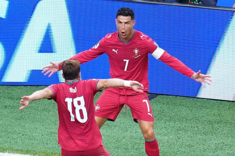Hasil Portugal vs Uzbekistan: Cristiano Ronaldo Cetak Rekor, Selecao das Quinas Pesta Gol Hasil Portugal vs Uzbekistan: Cristiano Ronaldo Cetak Rekor, Selecao das Quinas Pesta Gol