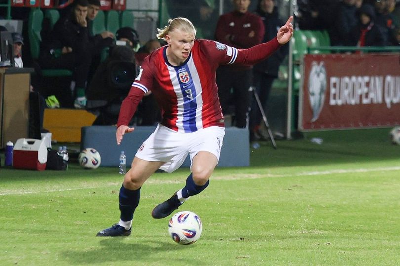 Kok Hilang, Ke Mana Erling Haaland Saat Norwegia Hajar Swedia 3-1? Kok Hilang, Ke Mana Erling Haaland Saat Norwegia Hajar Swedia 3-1?