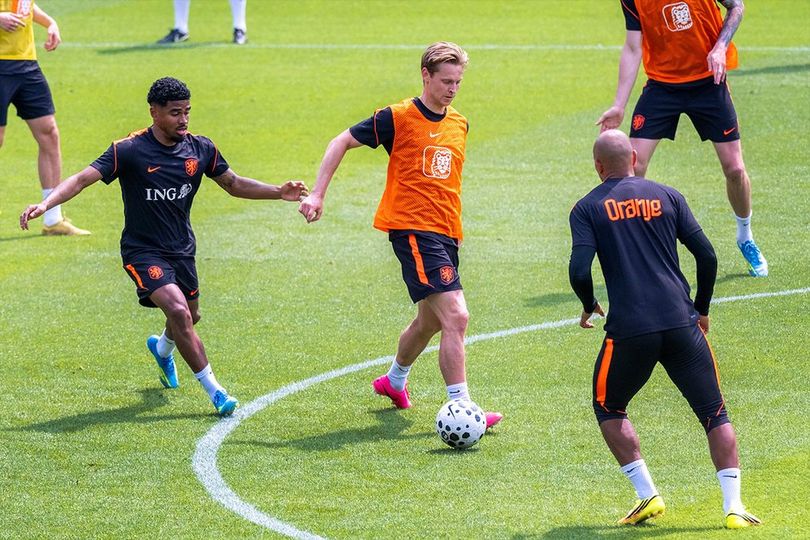 Kabar Piala Dunia 2026: Frenkie de Jong Siap Memimpin Belanda, Cedera Kini Tinggal Kenangan Kabar Piala Dunia 2026: Frenkie de Jong Siap Memimpin Belanda, Cedera Kini Tinggal Kenangan