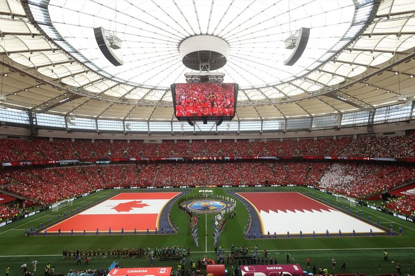 Kanada vs Qatar: Kemenangan Bersejarah Dibayangi Cedera Mengerikan Kanada vs Qatar: Kemenangan Bersejarah Dibayangi Cedera Mengerikan