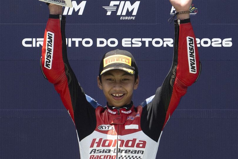 Sudah Kerja Keras, Kiandra Ramadhipa Sebut Timnya Memang Layak Menang di Moto3 Junior Portugal 2026 Sudah Kerja Keras, Kiandra Ramadhipa Sebut Timnya Memang Layak Menang di Moto3 Junior Portugal 2026