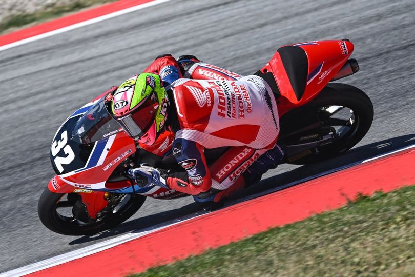 Hasil Balapan Moto3 Junior Portugal 2026: Kiandra Ramadhipa Raih Kemenangan Perdana Usai Sikat Travis Borg Hasil Balapan Moto3 Junior Portugal 2026: Kiandra Ramadhipa Raih Kemenangan Perdana Usai Sikat Travis Borg