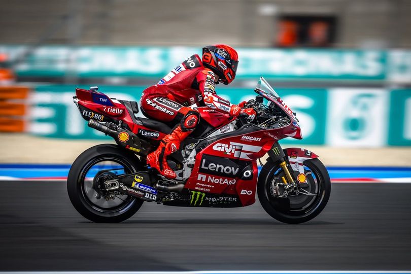Marc Marquez Menangi Sprint Race MotoGP Hungaria 2026, Asapi Pedro Acosta Marc Marquez Menangi Sprint Race MotoGP Hungaria 2026, Asapi Pedro Acosta