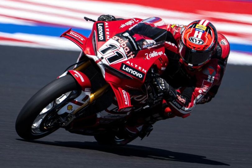 Hasil Superpole WorldSBK Emilia Romagna 2026: Nicolo Bulega Sabet Pole Usai Kalahkan Tandemnya Sendiri Hasil Superpole WorldSBK Emilia Romagna 2026: Nicolo Bulega Sabet Pole Usai Kalahkan Tandemnya Sendiri