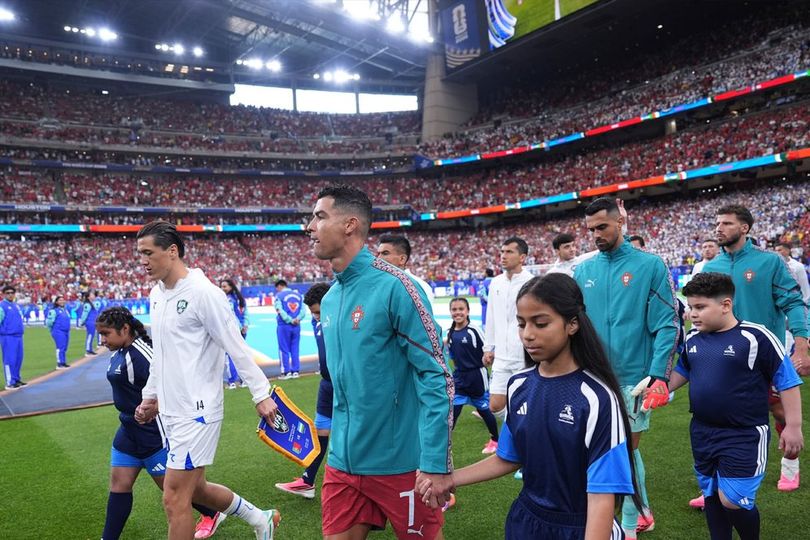 Ketika Cristiano Ronaldo Berhadapan dengan 2 Pemain Uzbekistan dari 17 Tahun Silam di Piala Dunia 2026