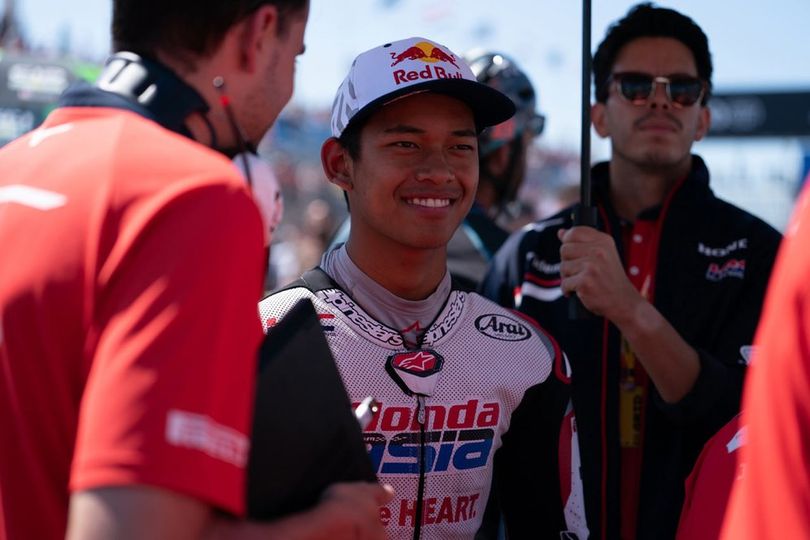 Veda Ega Pratama Ngaku Tak Mengira Bisa Langsung Kompetitif di Debutnya di Moto3, Tapi Ogah Cepat Puas Veda Ega Pratama Ngaku Tak Mengira Bisa Langsung Kompetitif di Debutnya di Moto3, Tapi Ogah Cepat Puas