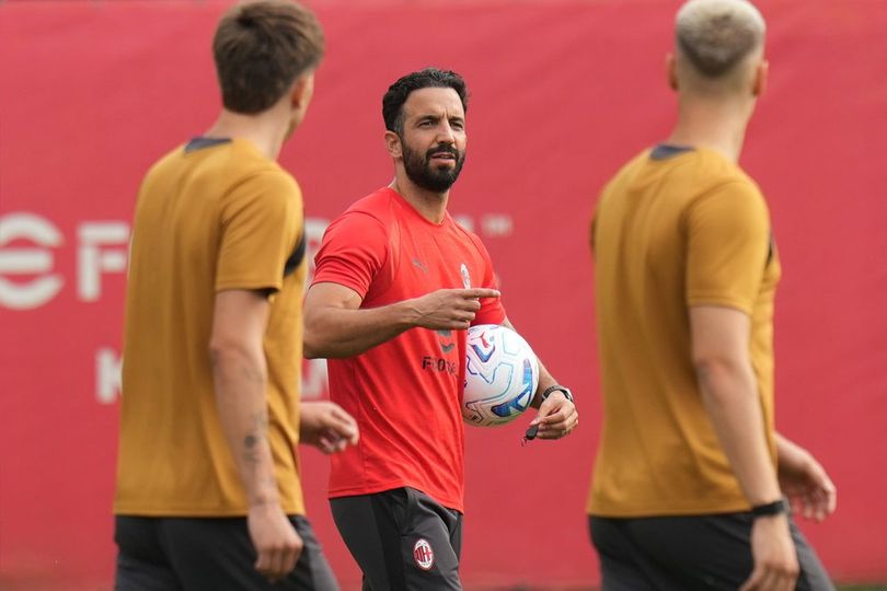 Ruben Amorim Mulai Bangun Identitas Baru AC Milan, 3 Hal Ini Langsung Terlihat Ruben Amorim Mulai Bangun Identitas Baru AC Milan, 3 Hal Ini Langsung Terlihat