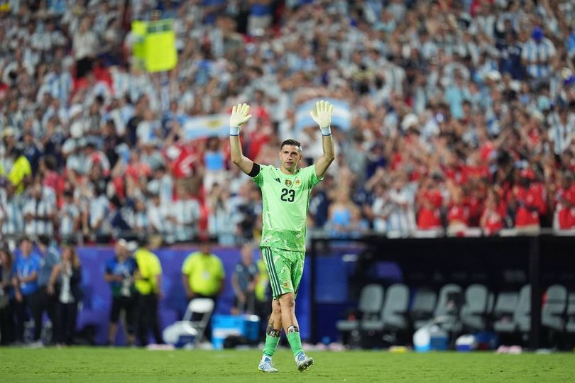 Emiliano Martinez, Monster di Bawah Mistar Gawang Argentina