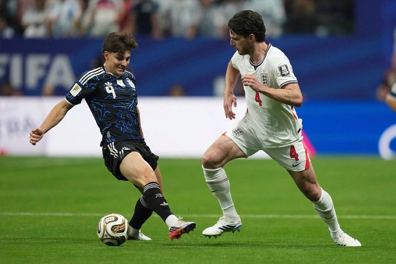 Declan Rice Yakin Skuad Inggris Saat Ini yang Terbaik Declan Rice Yakin Skuad Inggris Saat Ini yang Terbaik