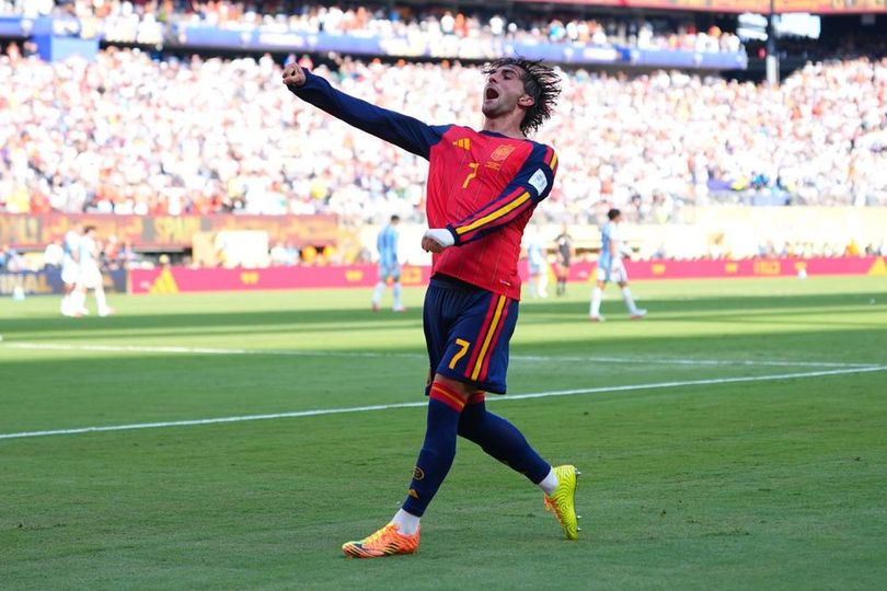 Argentina Lagi-Lagi Rontok oleh Supersub, Ferran Torres Ulangi Kisah Mario Gotze Argentina Lagi-Lagi Rontok oleh Supersub, Ferran Torres Ulangi Kisah Mario Gotze