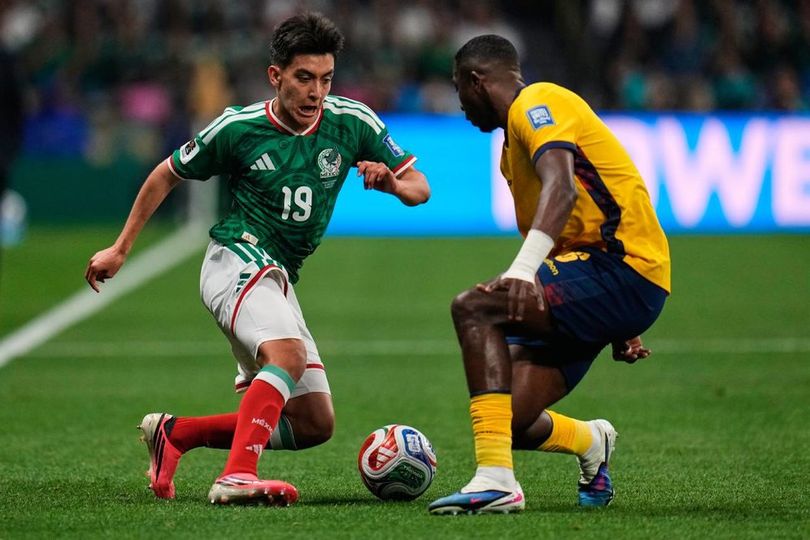 Catatan Menarik Meksiko vs Ekuador: El Tri Akhiri Kutukan 40 Tahun di Fase Gugur Catatan Menarik Meksiko vs Ekuador: El Tri Akhiri Kutukan 40 Tahun di Fase Gugur
