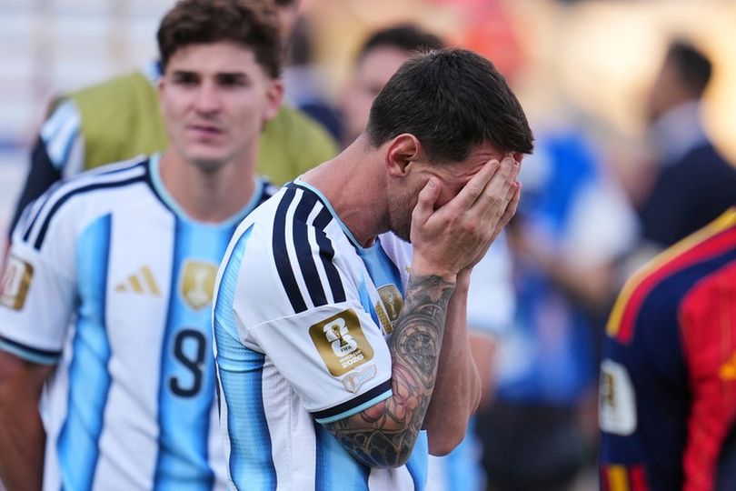 Lionel Messi Tak Berkutik, Mimpi Argentina Pertahankan Gelar Berakhir di Tangan Spanyol Lionel Messi Tak Berkutik, Mimpi Argentina Pertahankan Gelar Berakhir di Tangan Spanyol