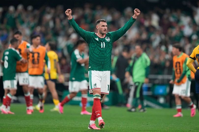 Santiago Gimenez Masuk Radar Lazio, AC Milan Cuma Mau Jual Permanen Santiago Gimenez Masuk Radar Lazio, AC Milan Cuma Mau Jual Permanen