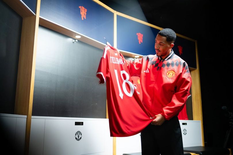 Gabung MU, Youri Tielemans Ingin Curi Ilmu Sebanyak Mungkin dari Michael Carrick Gabung MU, Youri Tielemans Ingin Curi Ilmu Sebanyak Mungkin dari Michael Carrick