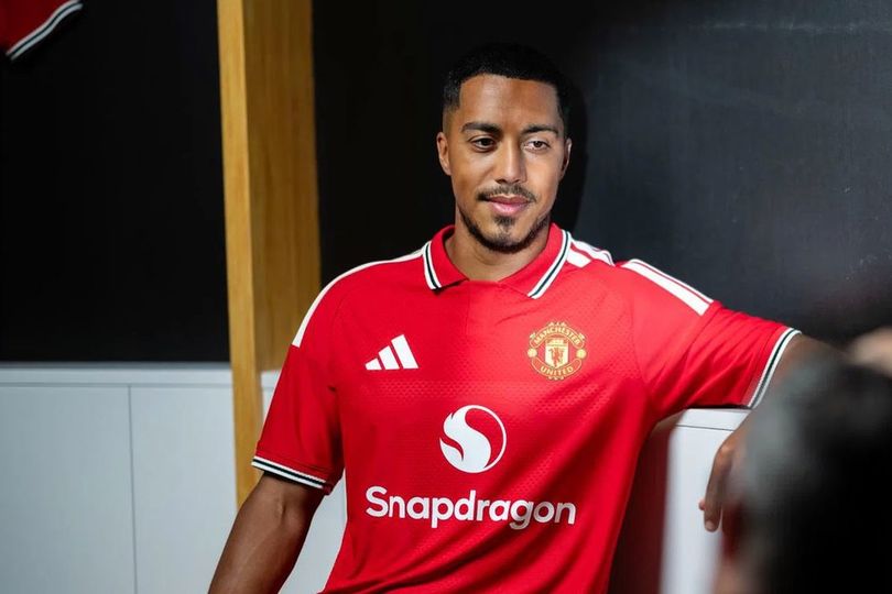 MU Disebut Cerdas Tidak Ambil Sandro Tonali dan Rekrut Youri Tielemans MU Disebut Cerdas Tidak Ambil Sandro Tonali dan Rekrut Youri Tielemans