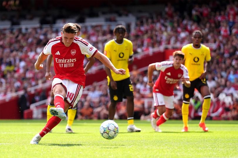 Arsenal Tumbang 2-3 dari Dortmund di Emirates Cup, 3 Poin Evaluasi untuk Arteta Arsenal Tumbang 2-3 dari Dortmund di Emirates Cup, 3 Poin Evaluasi untuk Arteta