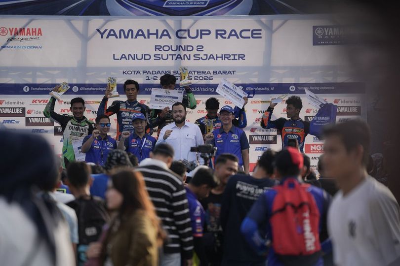 Kembali ke Padang Setelah 11 Tahun, Yamaha Cup Race Diserbu Lebih dari 5.000 Pengunjung Kembali ke Padang Setelah 11 Tahun, Yamaha Cup Race Diserbu Lebih dari 5.000 Pengunjung