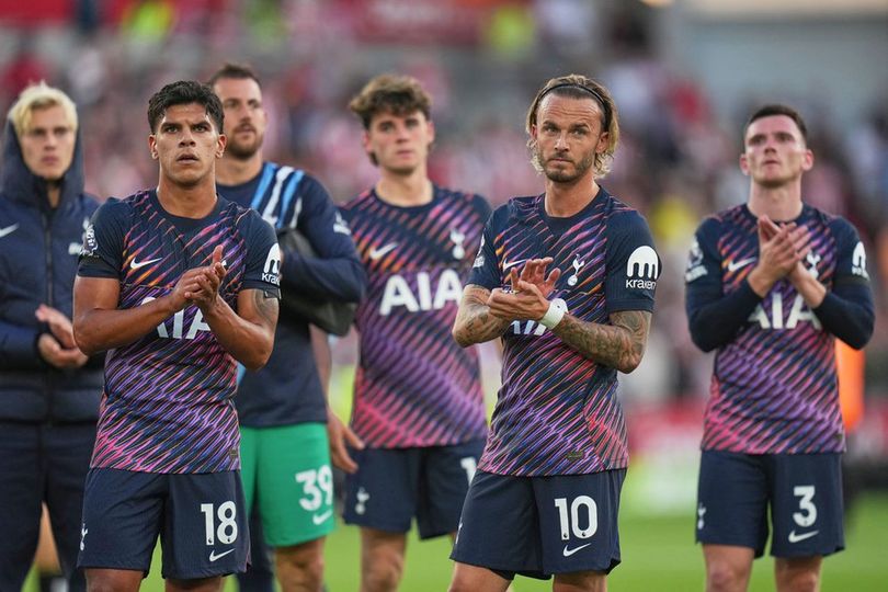 Ironi Tottenham: Sudah Belanja Rp5,5 Triliun, tapi Langsung Dibantai Brentford 0-3 Ironi Tottenham: Sudah Belanja Rp5,5 Triliun, tapi Langsung Dibantai Brentford 0-3