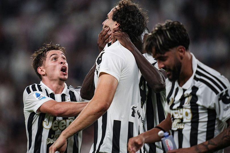 Comeback di Menit Akhir, Luciano Spalletti Acungi Jempol Perjuangan Juventus Comeback di Menit Akhir, Luciano Spalletti Acungi Jempol Perjuangan Juventus