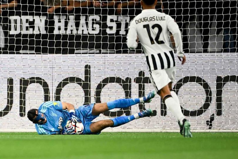 Kiper Kamil Grabara Bikin Debut Gemilang di Juventus: Clean Sheet dan Assist untuk Nico Gonzalez Kiper Kamil Grabara Bikin Debut Gemilang di Juventus: Clean Sheet dan Assist untuk Nico Gonzalez