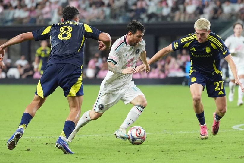 Lionel Messi Cetak Gol ke-99, Inter Miami Gagal Menang di Injury Time Lionel Messi Cetak Gol ke-99, Inter Miami Gagal Menang di Injury Time