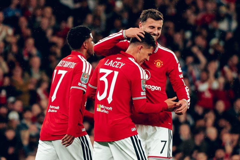 Ada Baleba, Michael Carrick Bawa 23 Pemain MU ke Kandang Fulham Ada Baleba, Michael Carrick Bawa 23 Pemain MU ke Kandang Fulham