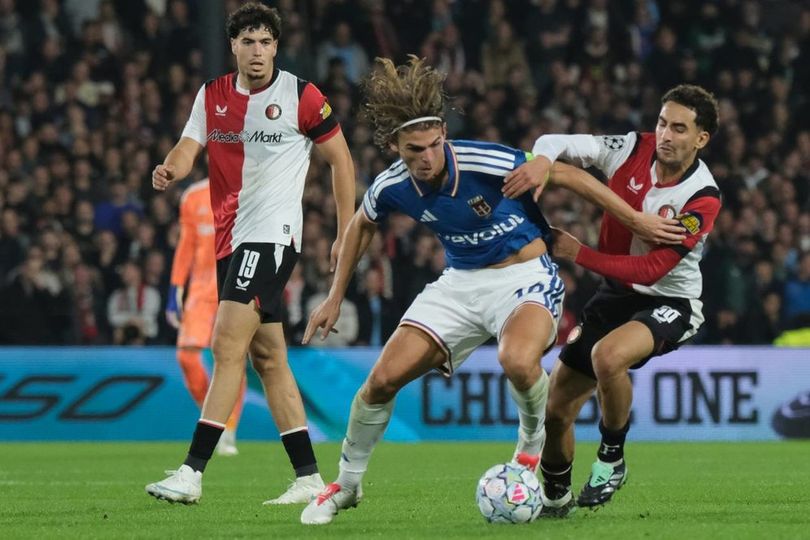 Hasil Feyenoord vs Como: Sempat Unggul, Pasukan Cesc Fabregas Menyerah di Belanda